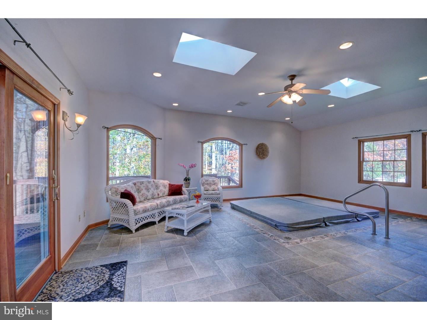 55 Putnam Road Monmouth Junction, NJ 08852 - Photo 13 of 25 Gallery Image 13