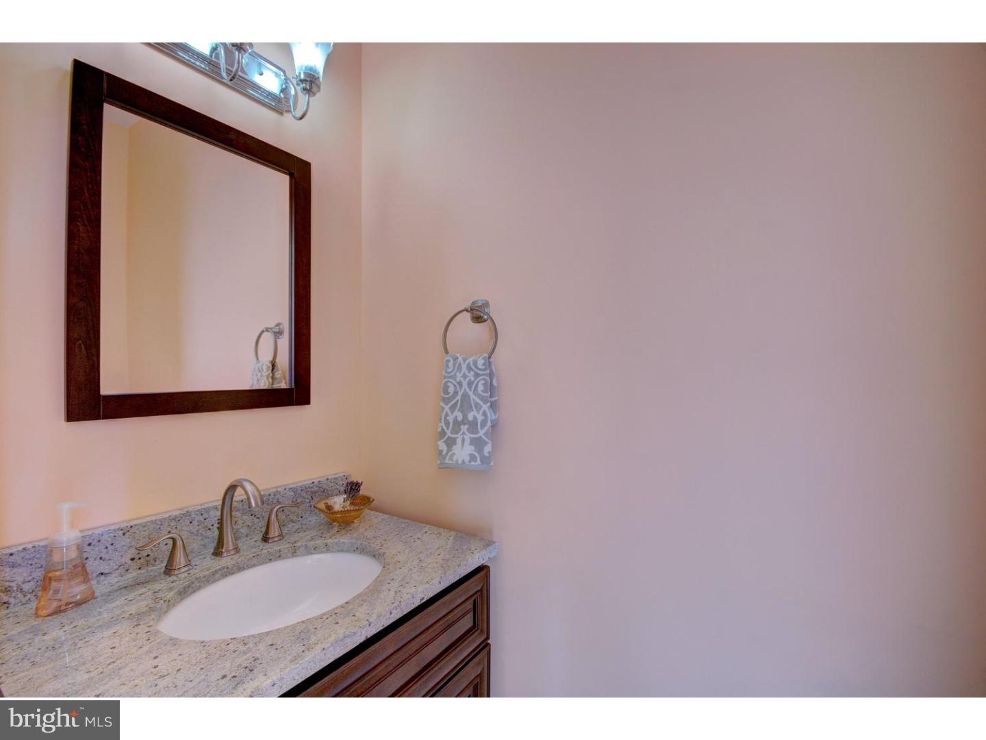 55 Putnam Road Monmouth Junction, NJ 08852 - Photo 15 of 25 Gallery Image 15