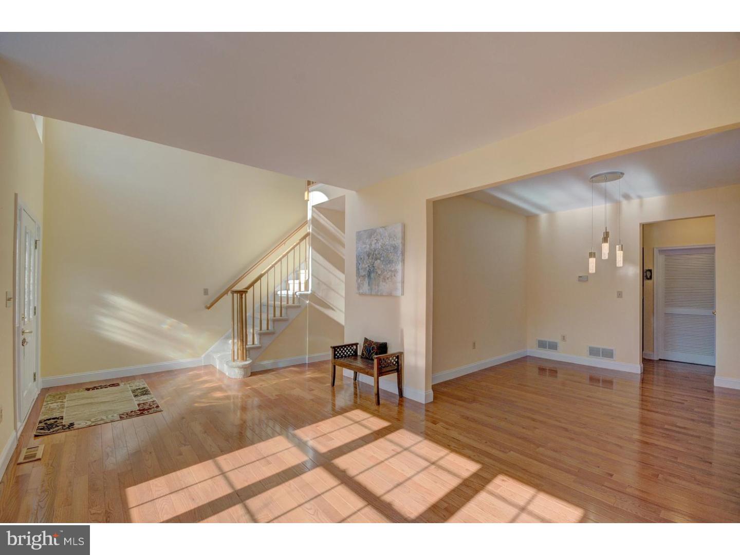 55 Putnam Road Monmouth Junction, NJ 08852 - Photo 4 of 25 Gallery Image 4