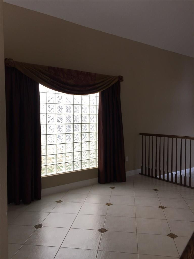 19107 Skyridge Circle Boca Raton, FL 33498 - Photo 21 of 31 Photo 21