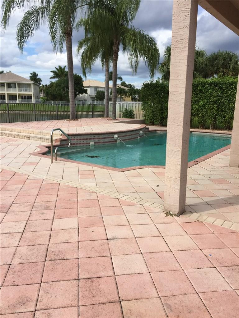 19107 Skyridge Circle Boca Raton, FL 33498 - Photo 29 of 31 Photo 29