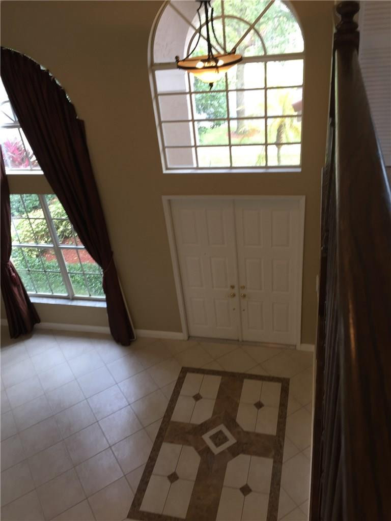 19107 Skyridge Circle Boca Raton, FL 33498 - Photo 5 of 31 Photo 5
