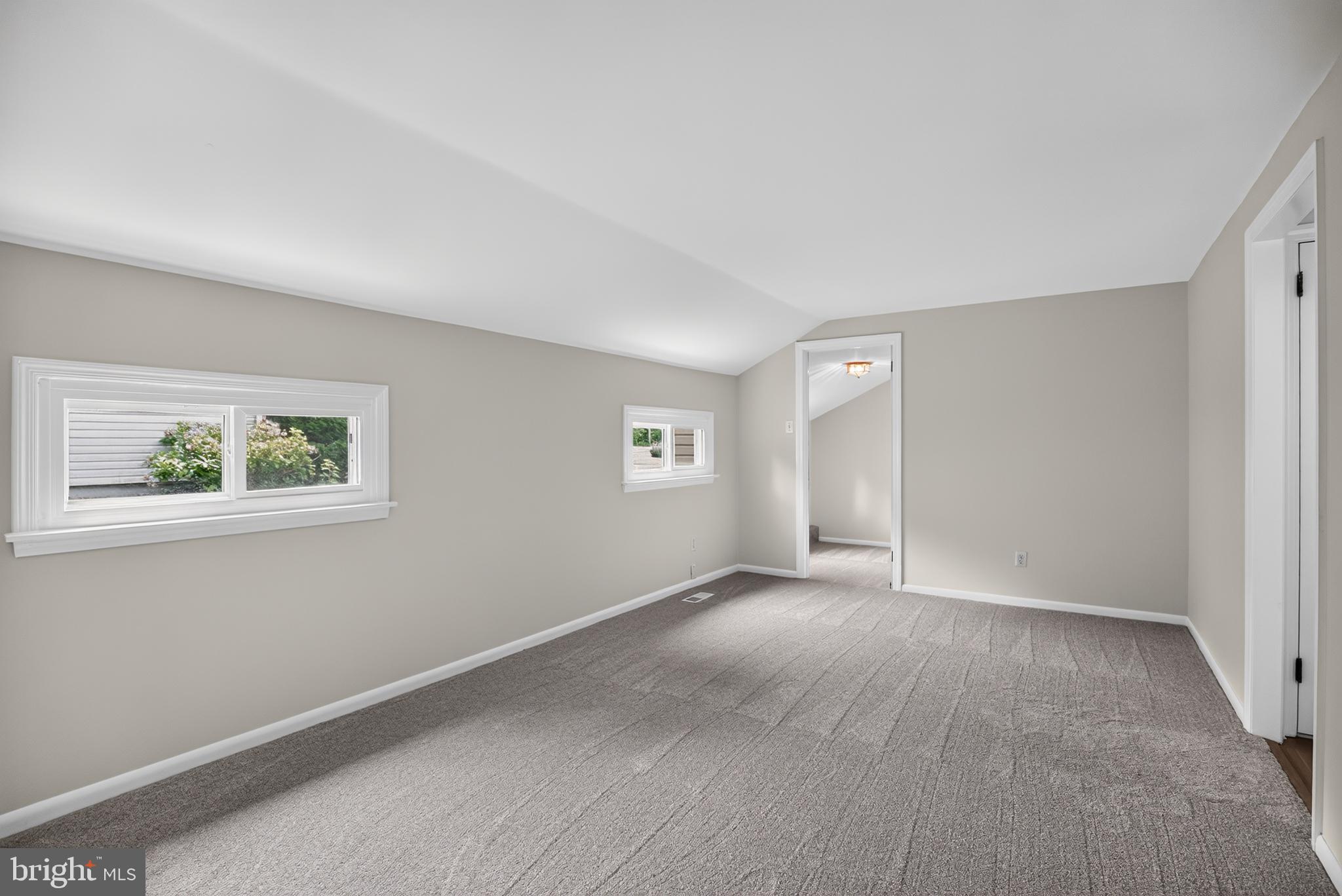 549 Covered Bridge Road Cherry Hill, NJ 08034 - Photo 17 of 45