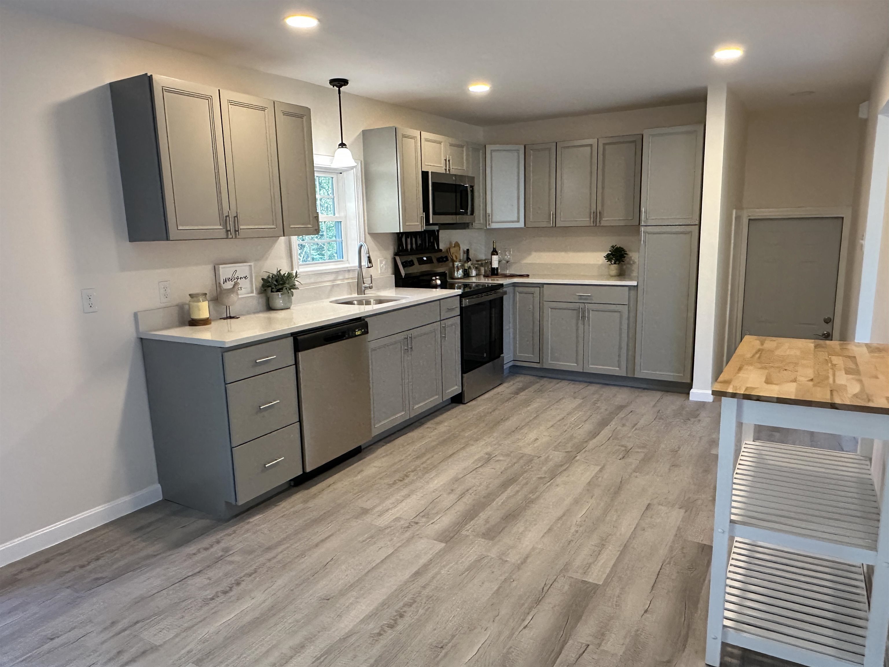 89 Autumn Street Rochester, NH 03868 - Photo 13 of 30