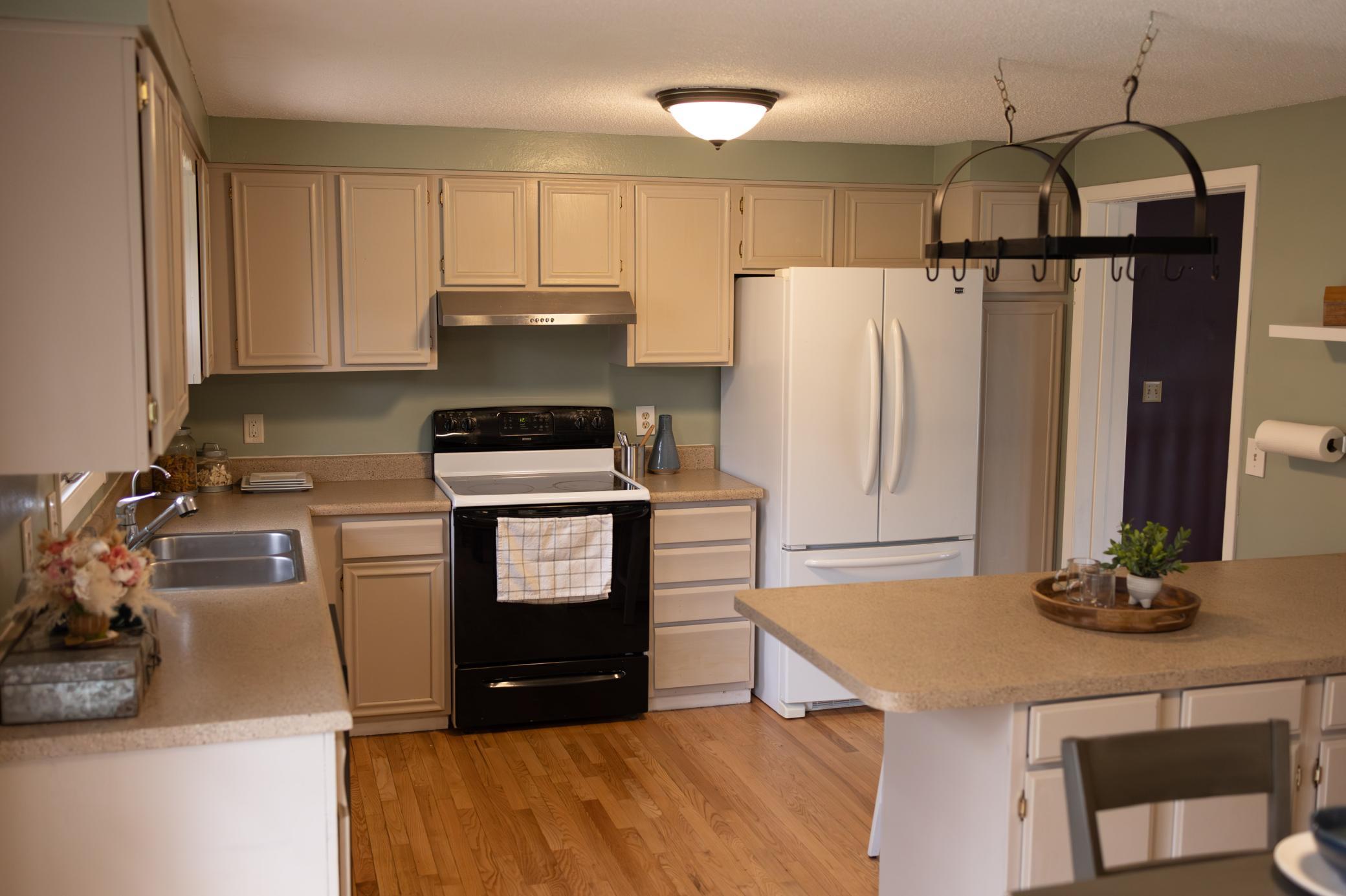768 2nd Avenue Zumbrota, MN 55992 - Photo 4 of 47