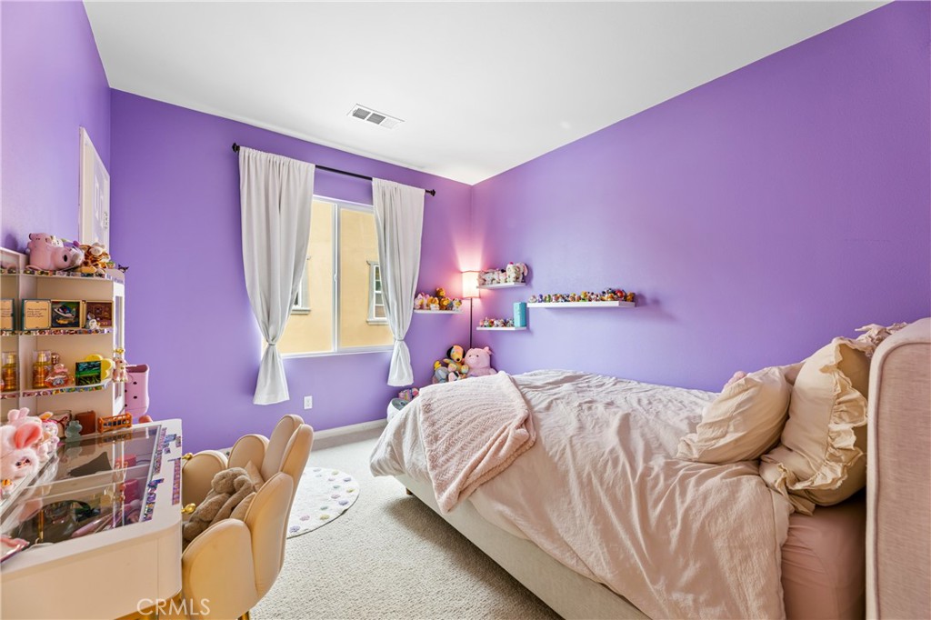 39490 Verbena Way Temecula, CA 92591 - Photo 39 of 70 3rd Bedroom