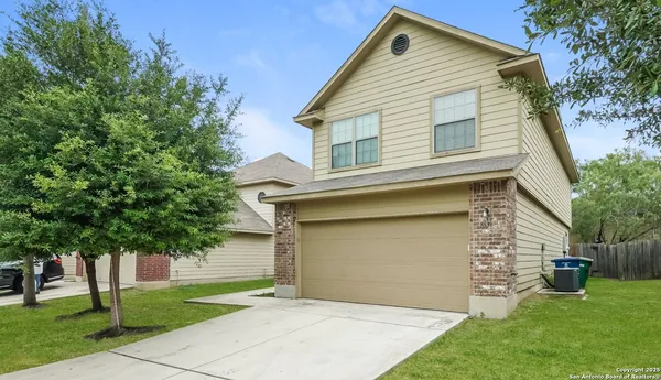 $1,700 | 8938 Ashley Wilkes, San Antonio, TX 78221