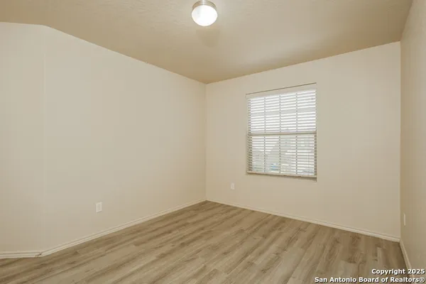 $1,700 | 8938 Ashley Wilkes, San Antonio, TX 78221