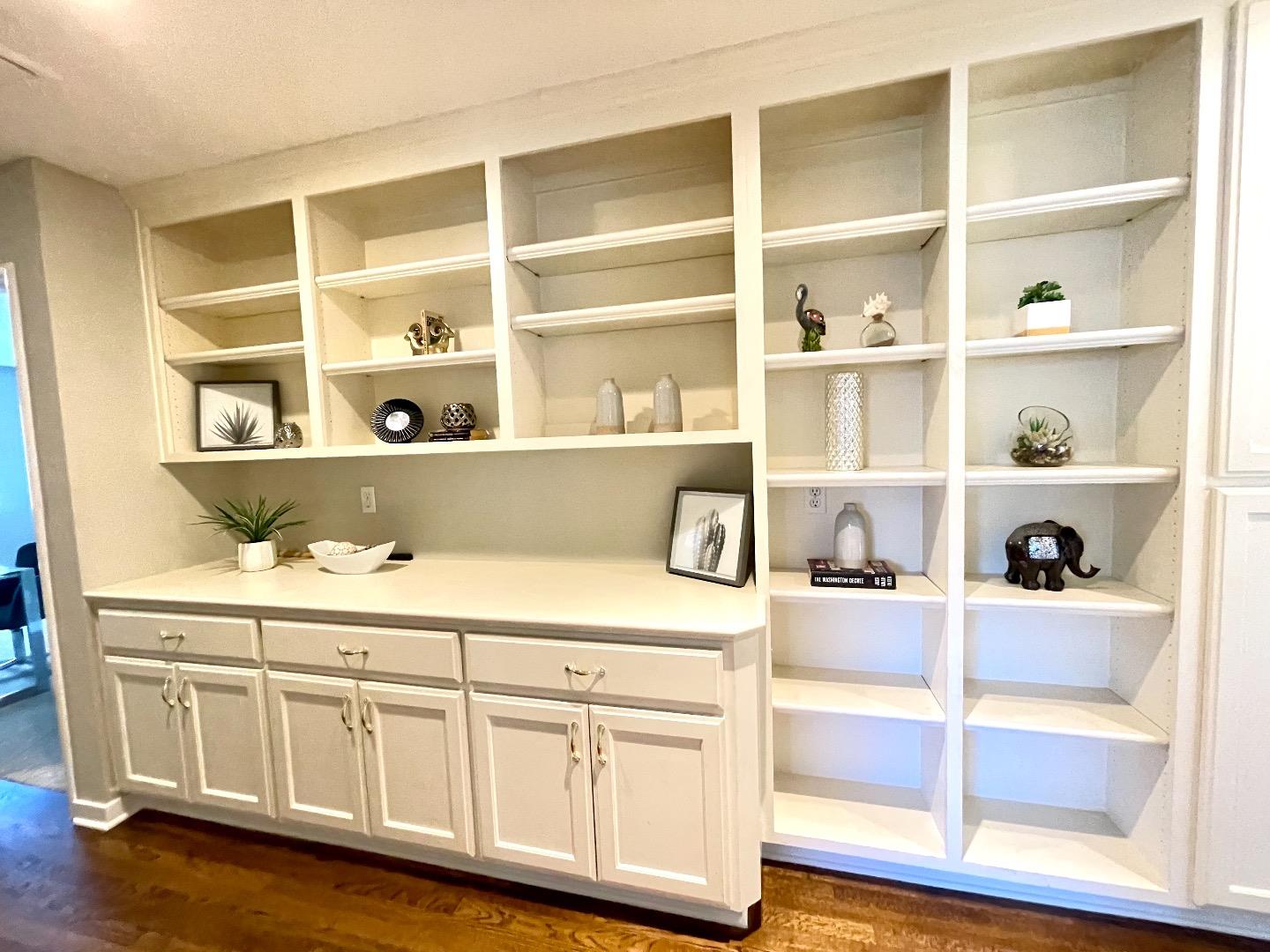 2516 Bailey Avenue San Jose, CA 95128 - Photo 23 of 54 a living room with a wooden floor