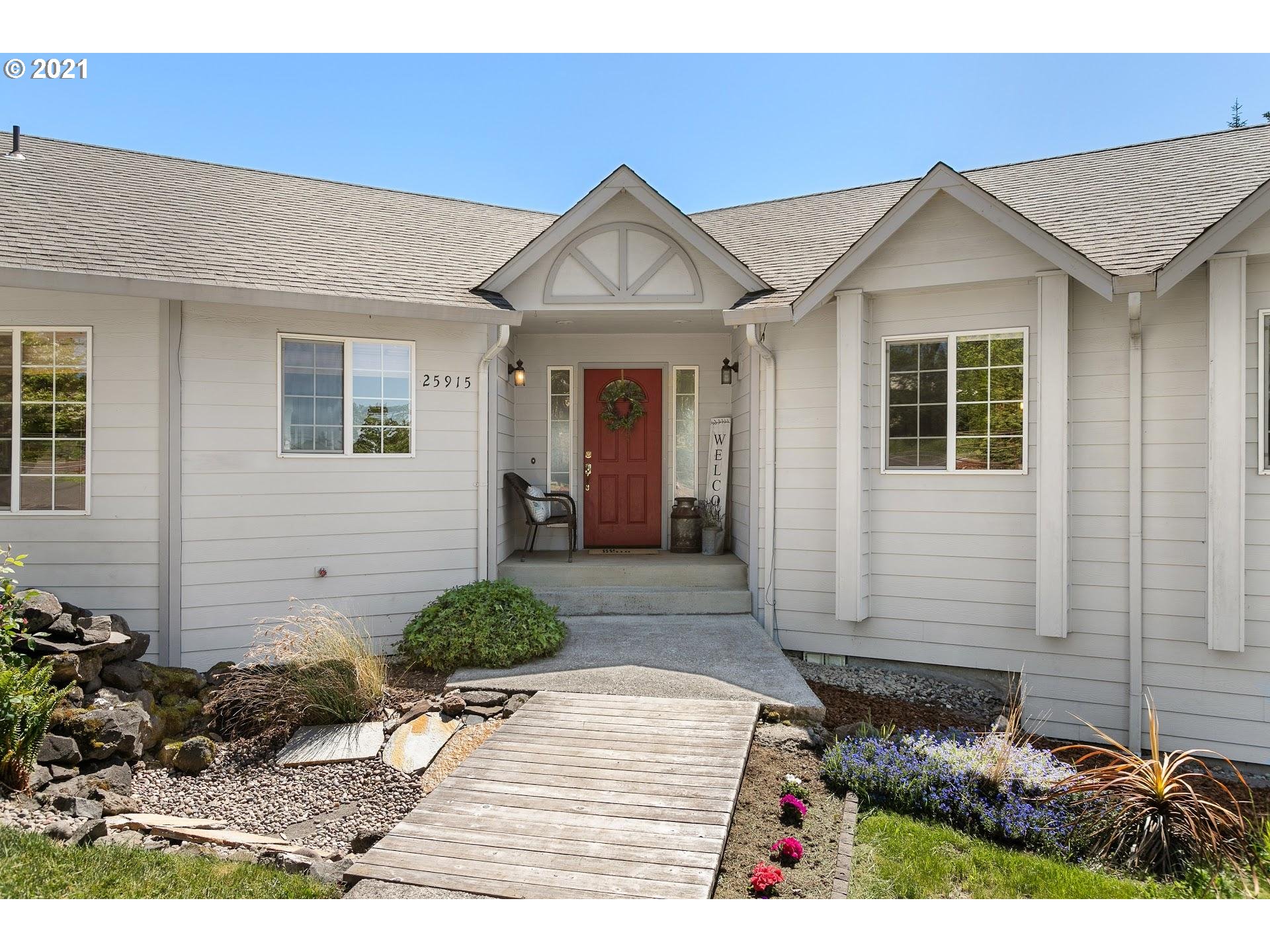 25915 Northeast Brunner Road Camas, WA 98607 - Photo 2 of 32
