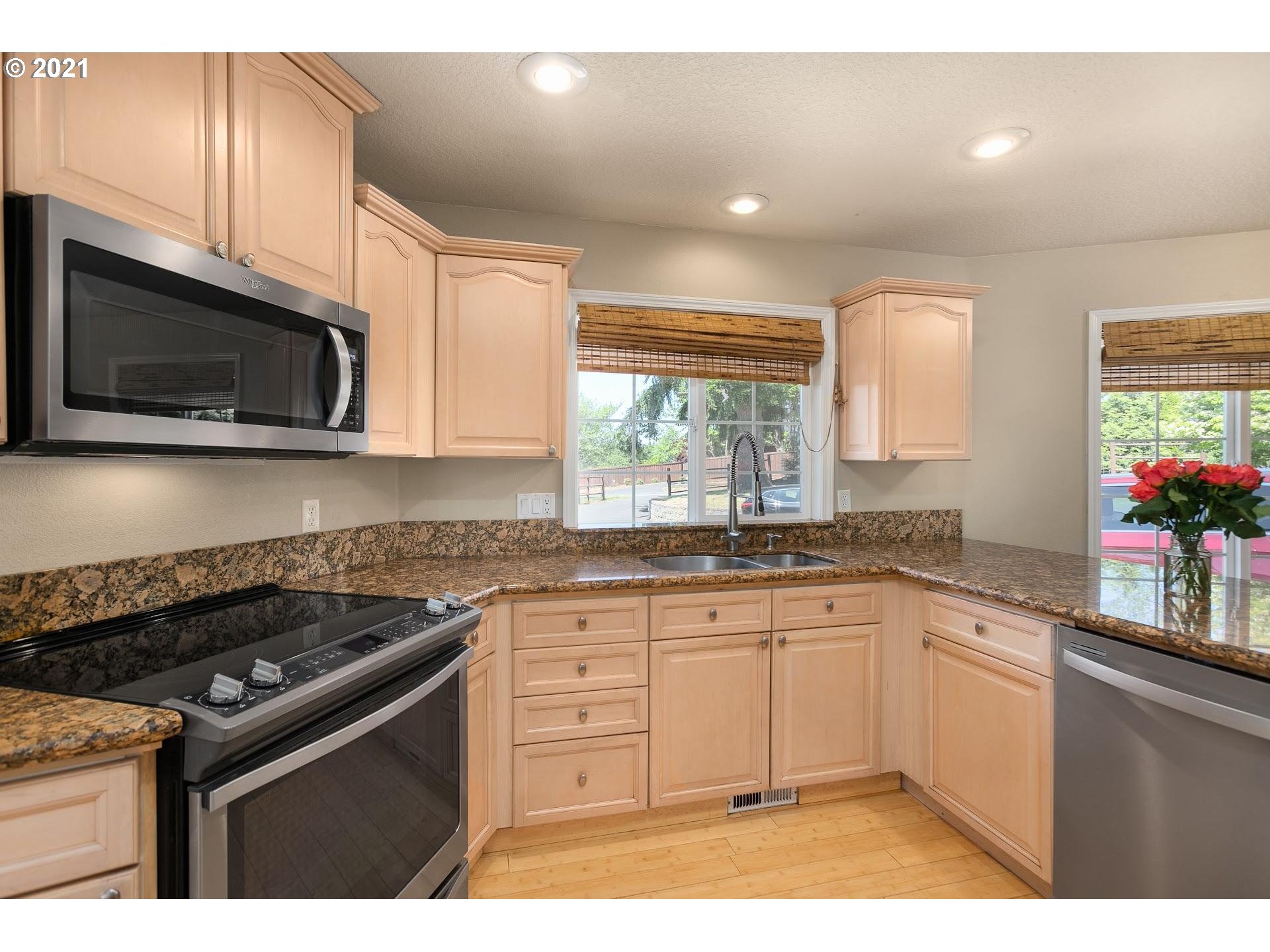 25915 Northeast Brunner Road Camas, WA 98607 - Photo 13 of 32