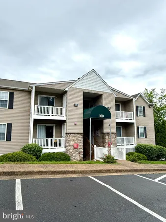 $1,495 | 100 Wild Oak Lane, Unit 303, Stafford, VA 22554
