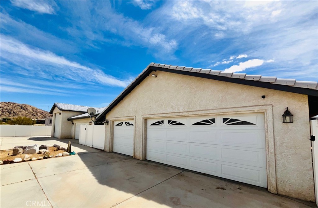 17389 Central Road Apple Valley, CA 92307 - Photo 16 of 67