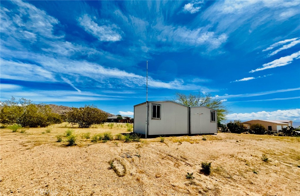 17389 Central Road Apple Valley, CA 92307 - Photo 24 of 67