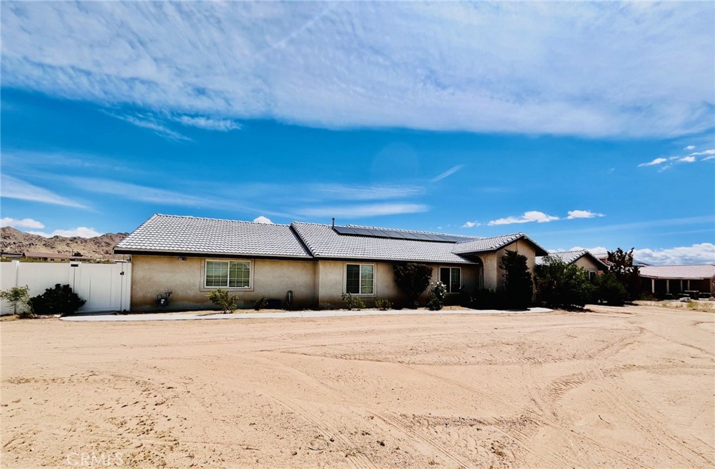 17389 Central Road Apple Valley, CA 92307 - Photo 10 of 67