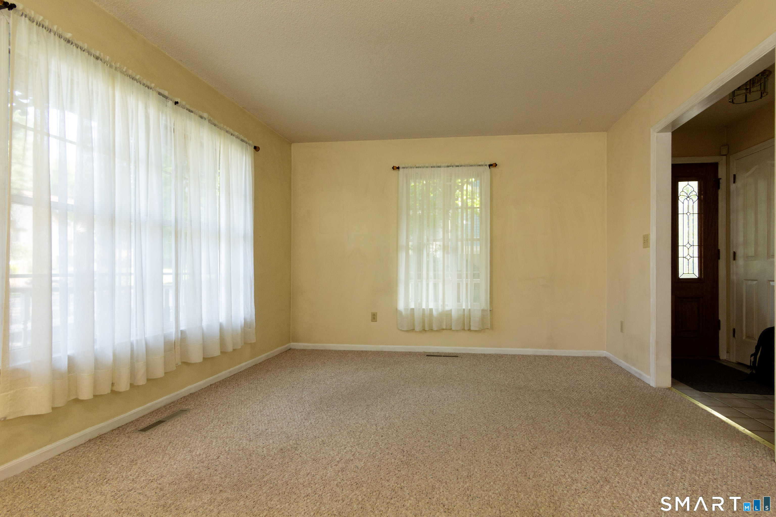 101 Curtis Street, Unit 1 Meriden, CT 06450 - Photo 8 of 36 Gallery Image 8