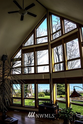 69 South Point Road Port Angeles, WA 98363 - Photo 5 of 17 Gallery Image 5