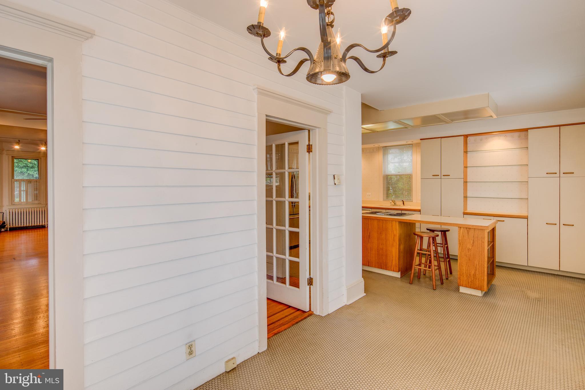 413 Warwick Road Haddonfield, NJ 08033 - Photo 14 of 30 Breakfast room