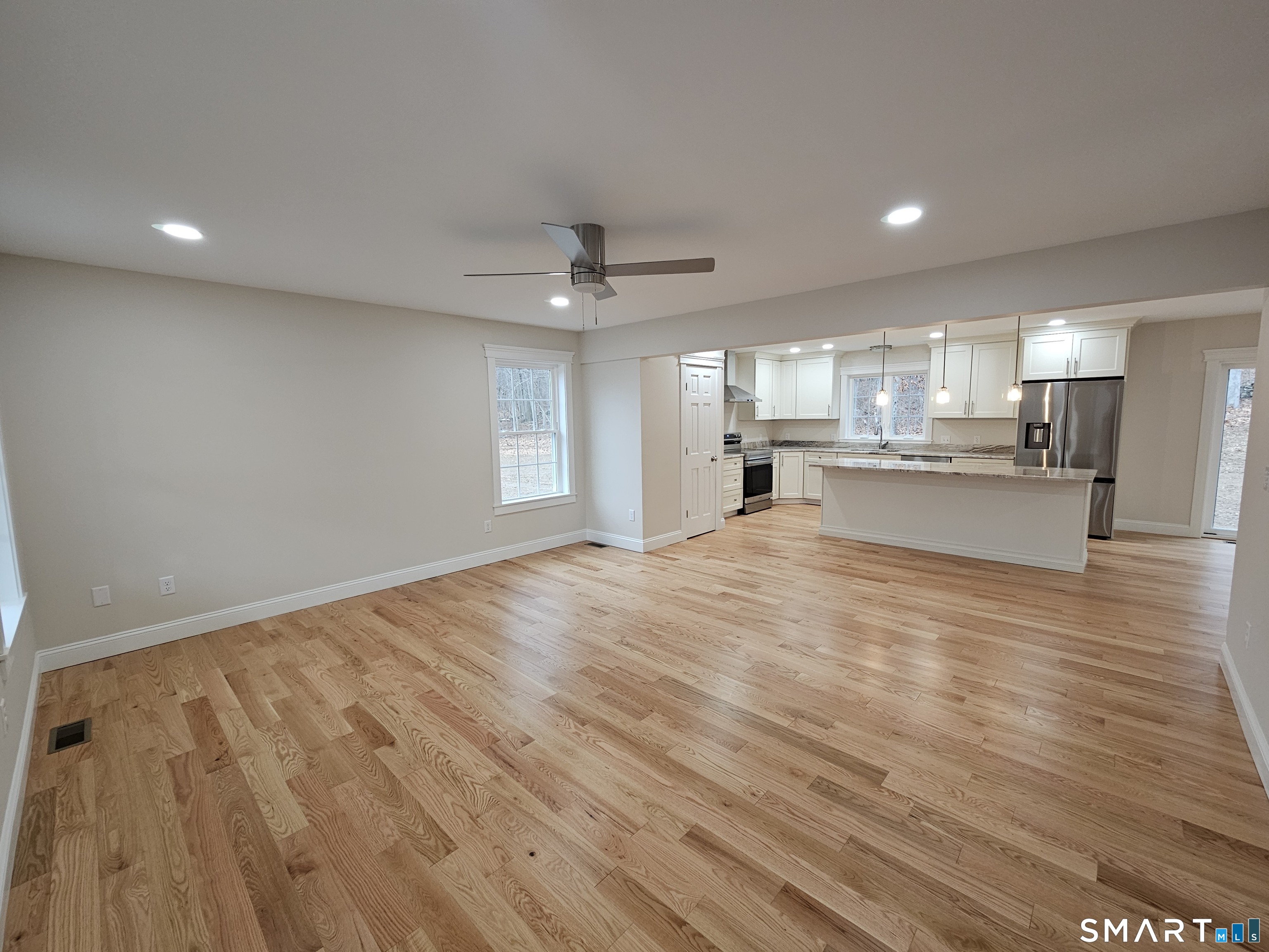 143 Goshen Road Plainfield, CT 06354 - Photo 3 of 36