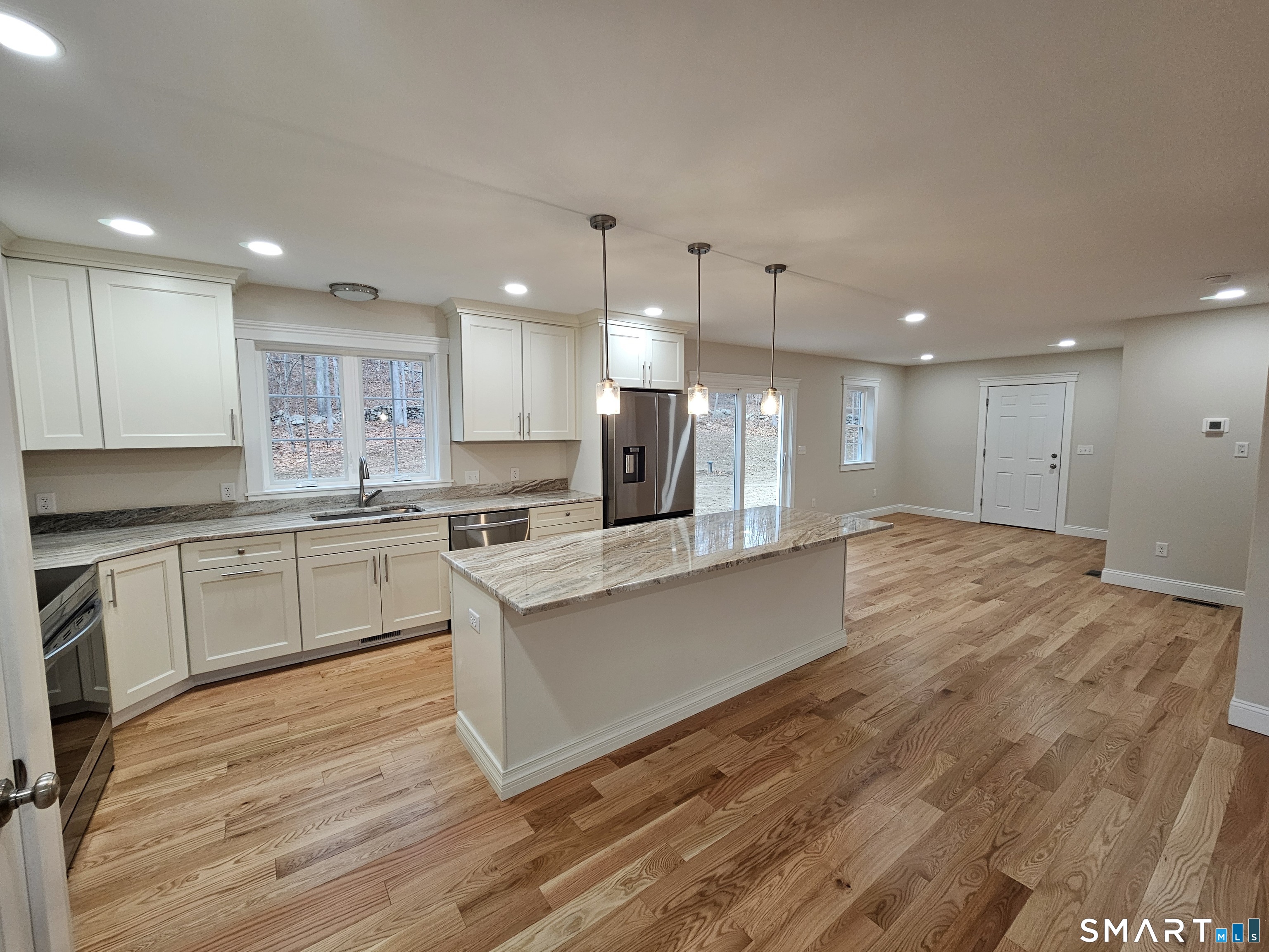 143 Goshen Road Plainfield, CT 06354 - Photo 7 of 36