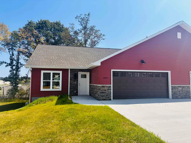 $379,000 | 1044 Armida, Reedsburg, WI 53959