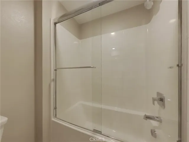 a close view of a bathtub in bathroom