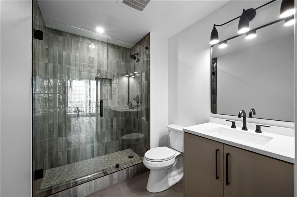 3338 Peachtree Road Northeast, Unit 1606 Atlanta, GA 30326 - Photo 15 of 24