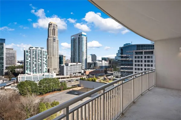 $2,250 | 3338 Peachtree Road Northeast, Unit 1606, Atlanta, GA 30326