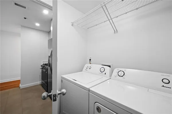 $2,250 | 3338 Peachtree Road Northeast, Unit 1606, Atlanta, GA 30326