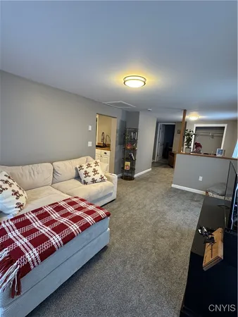 $1,250 | 3676 State Route, Unit 4, Kirkland, NY 13323