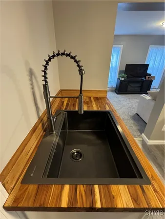 $1,250 | 3676 State Route, Unit 4, Kirkland, NY 13323