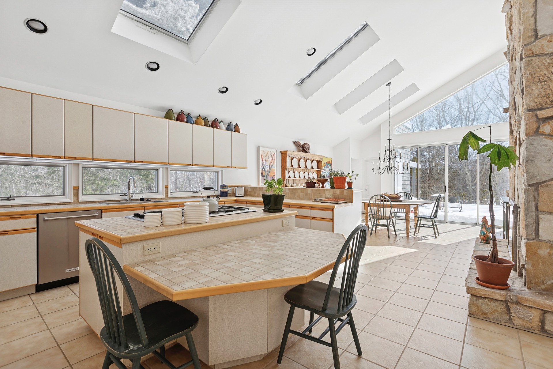 7 Chatfields Ridge Road East Hampton, NY 11937 - Photo 7 of 18