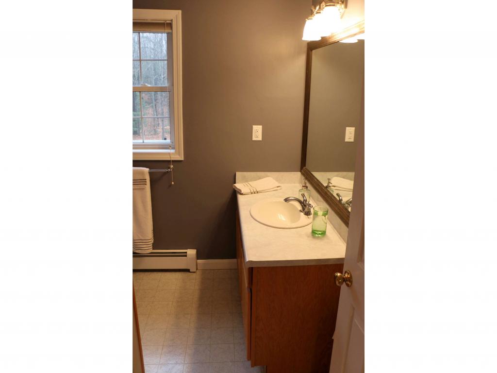 95 Scrabble Road Brentwood, NH 03833 - Photo 21 of 34 Gallery Image 21