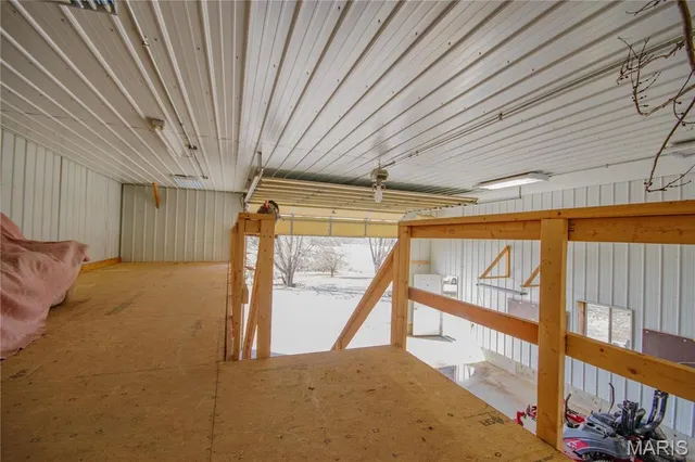 $460,000 | 708 East Fillmore Street, Fillmore, IL 62032