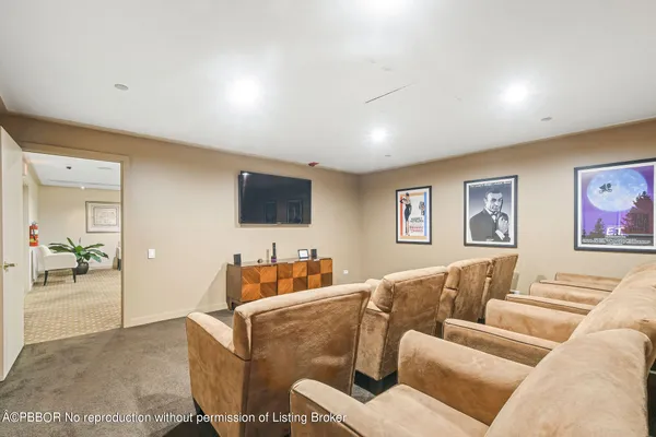 $6,000 | 529 South Flagler Drive, Unit 9H, West Palm Beach, FL 33401