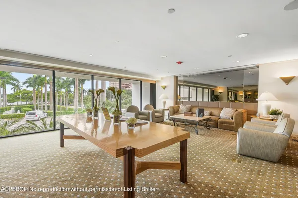 $6,000 | 529 South Flagler Drive, Unit 9H, West Palm Beach, FL 33401