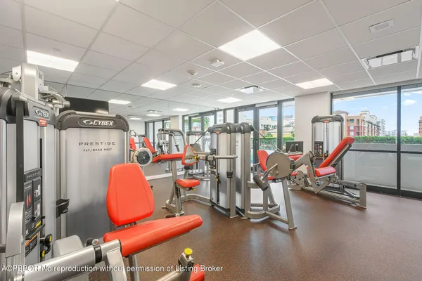 $6,000 | 529 South Flagler Drive, Unit 9H, West Palm Beach, FL 33401