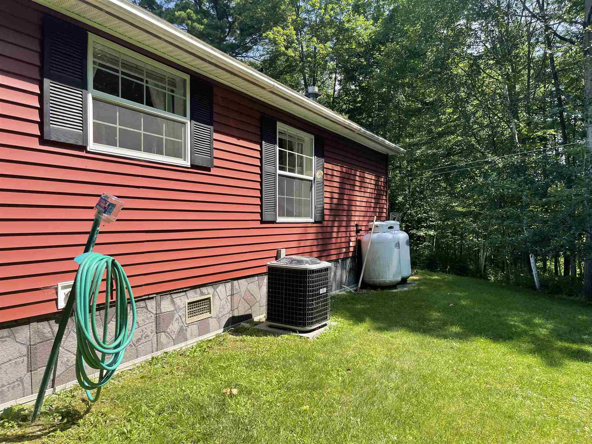972 Long Swamp Road Brandon, VT 05733 - Photo 3 of 37