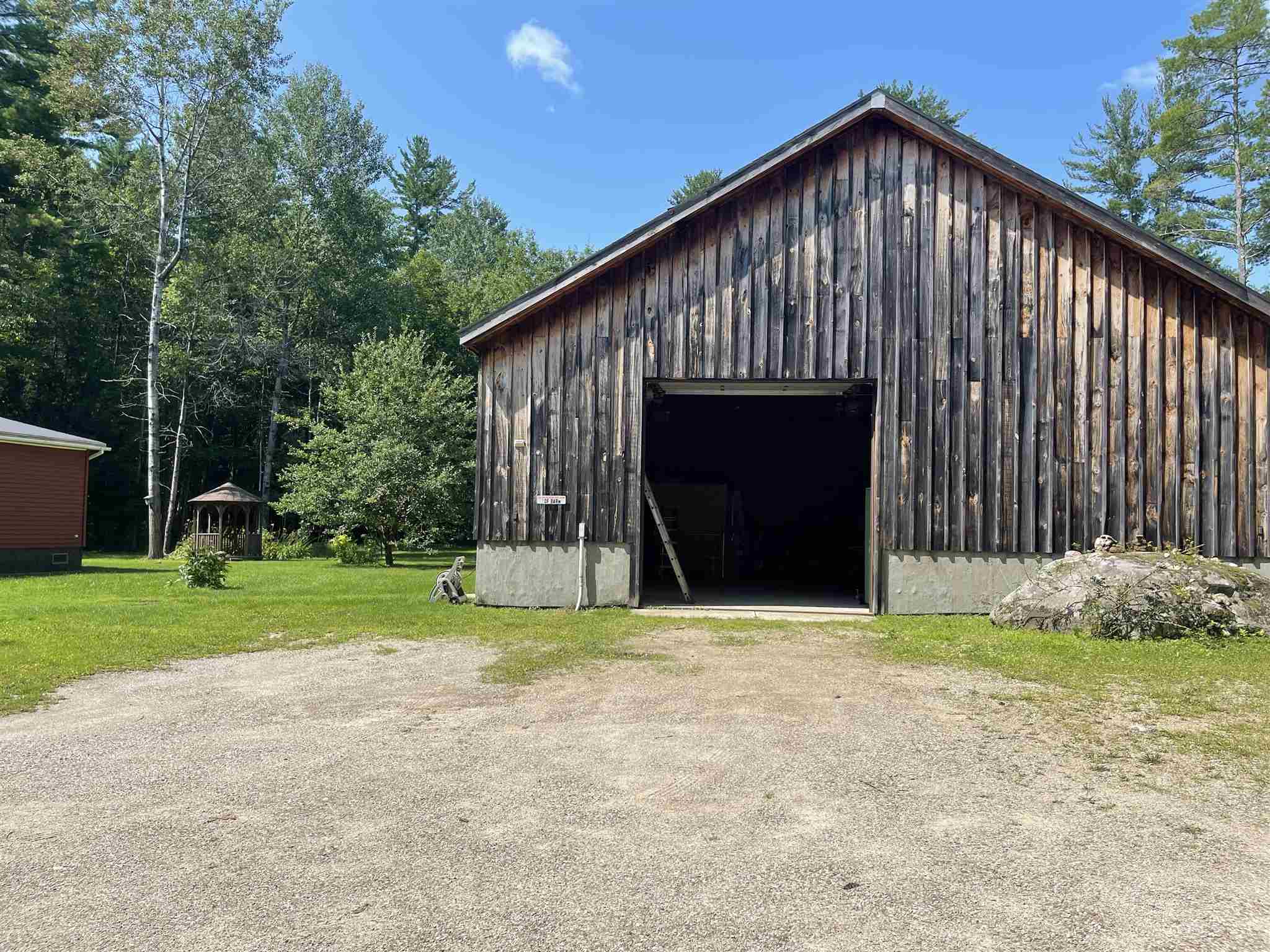 972 Long Swamp Road Brandon, VT 05733 - Photo 8 of 37