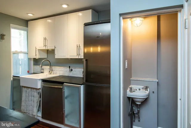 $469,000 | 2218 Pemberton Street, Philadelphia, PA 19146