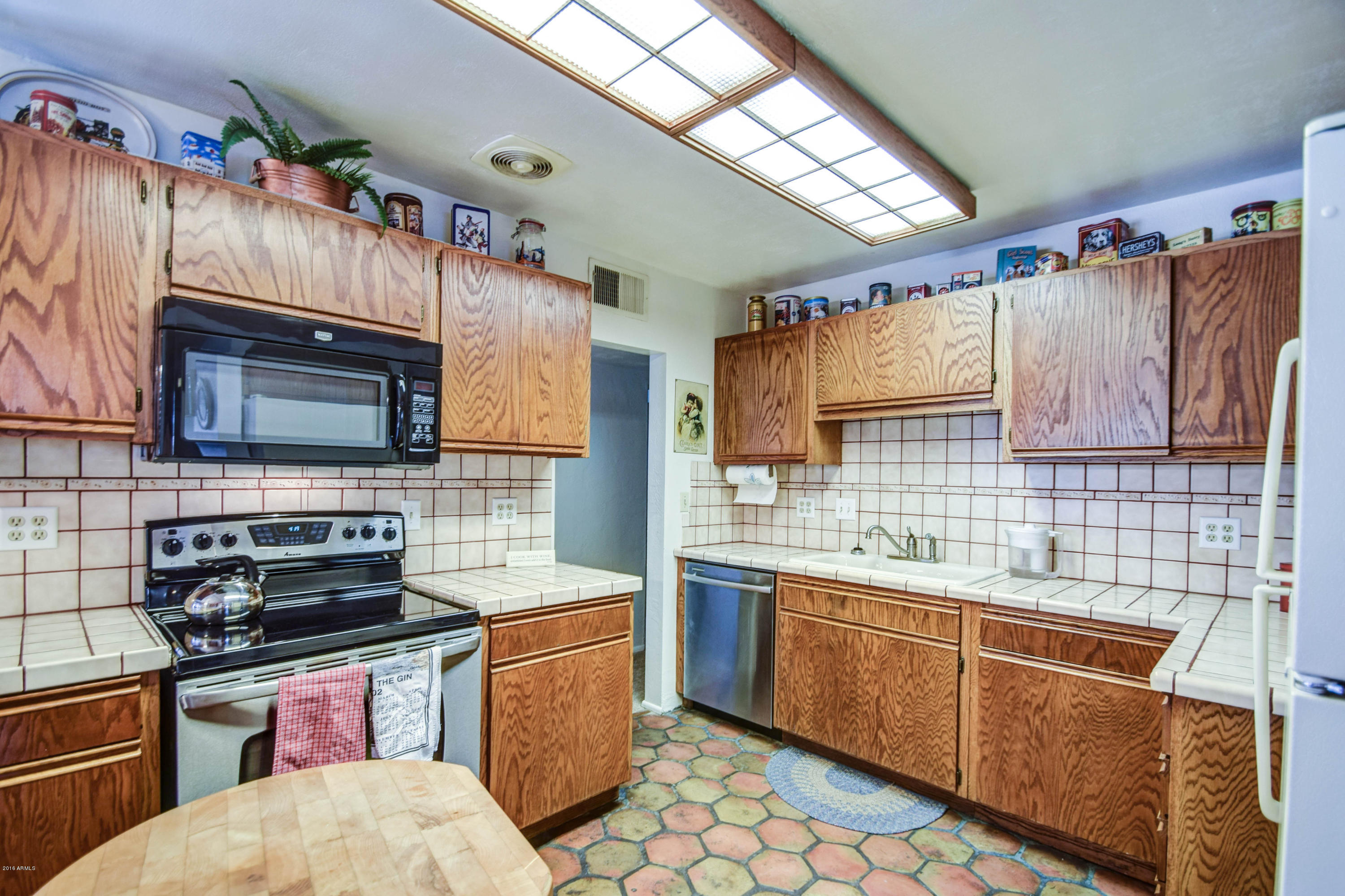 256 North Apache Road Buckeye, AZ 85326 - Photo 9 of 53 All kitchen appliances included