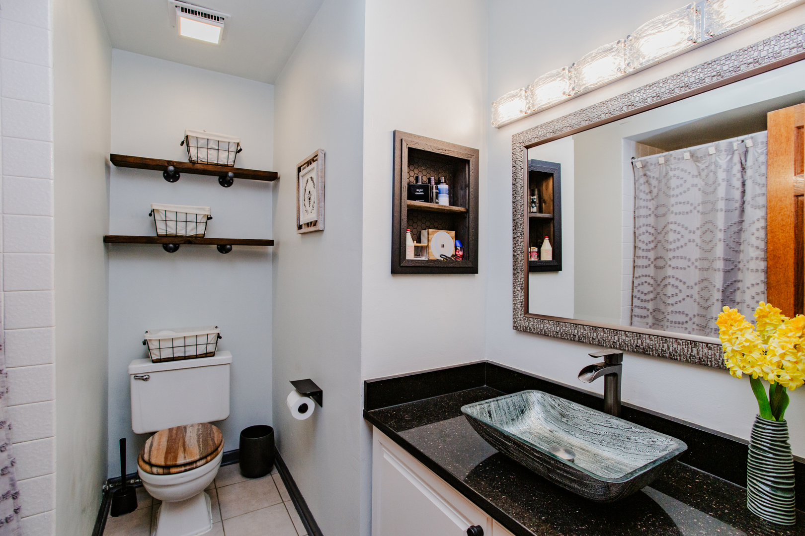 3256 Sanders Road, Unit 4F Northbrook, IL 60062 - Photo 13 of 17 Gallery Image 13