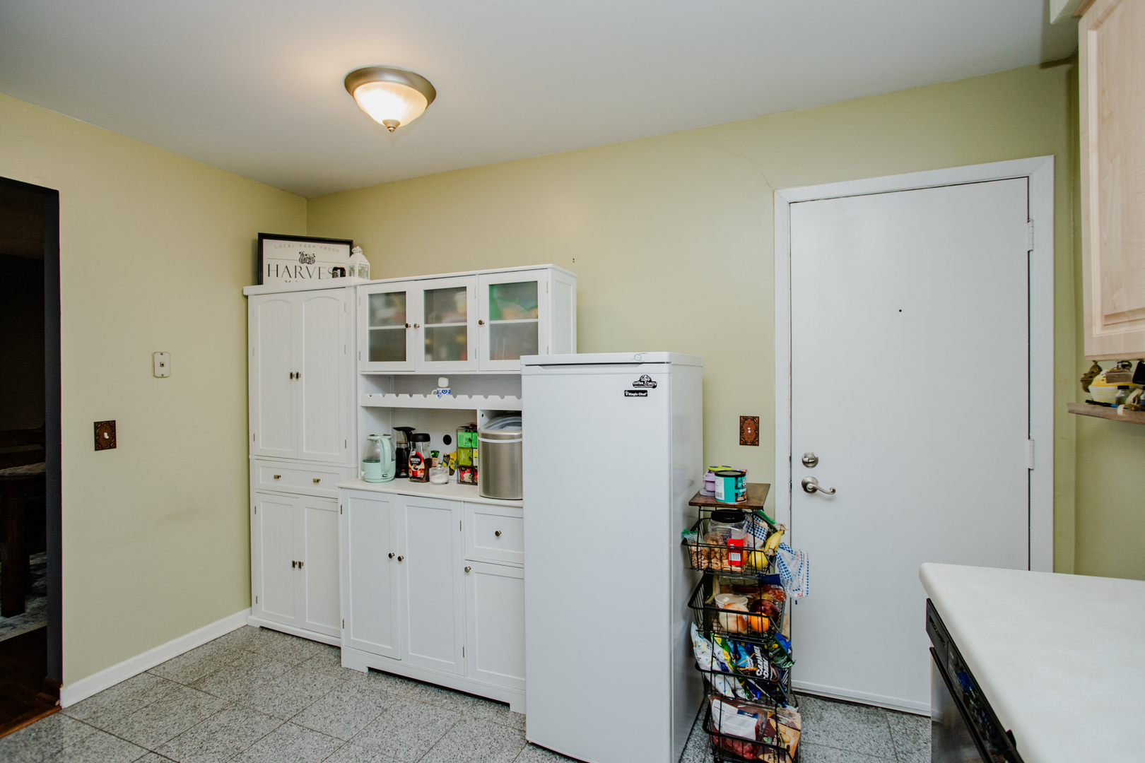 3256 Sanders Road, Unit 4F Northbrook, IL 60062 - Photo 7 of 17 Gallery Image 7