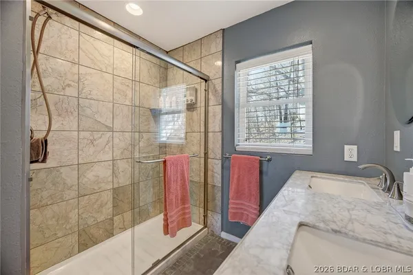 $1,499,000 | 94 Kansas City Way, Sunrise Beach, MO 65079