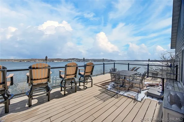 $1,499,000 | 94 Kansas City Way, Sunrise Beach, MO 65079