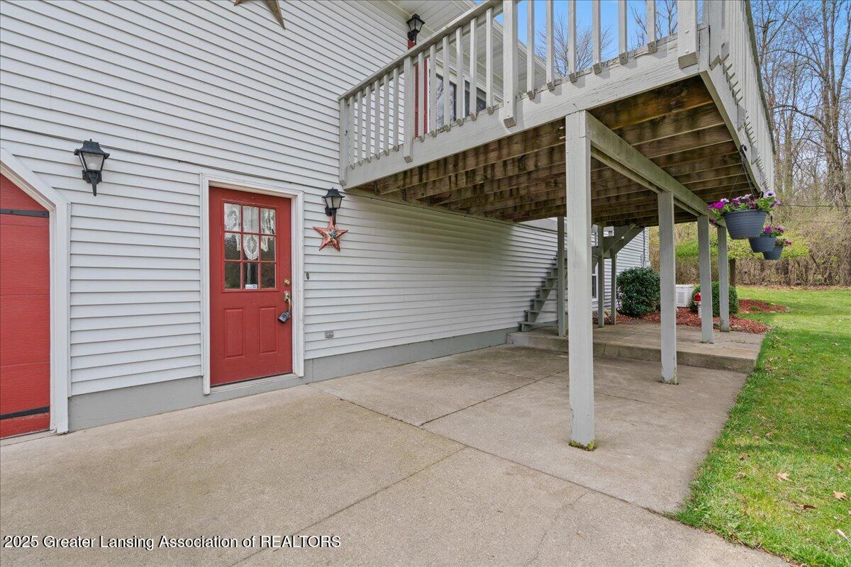5236 Drumheller Road Bath, MI 48808 - Photo 25 of 42 42-Media Jett - 39