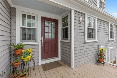 $1,495,000 | 20 Gay Street, Westwood, MA 02090