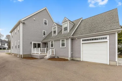 $1,495,000 | 20 Gay Street, Westwood, MA 02090