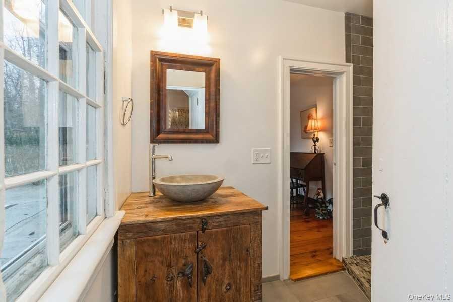 1141 Beekman Road Hopewell Junction, NY 12533 - Photo 15 of 30