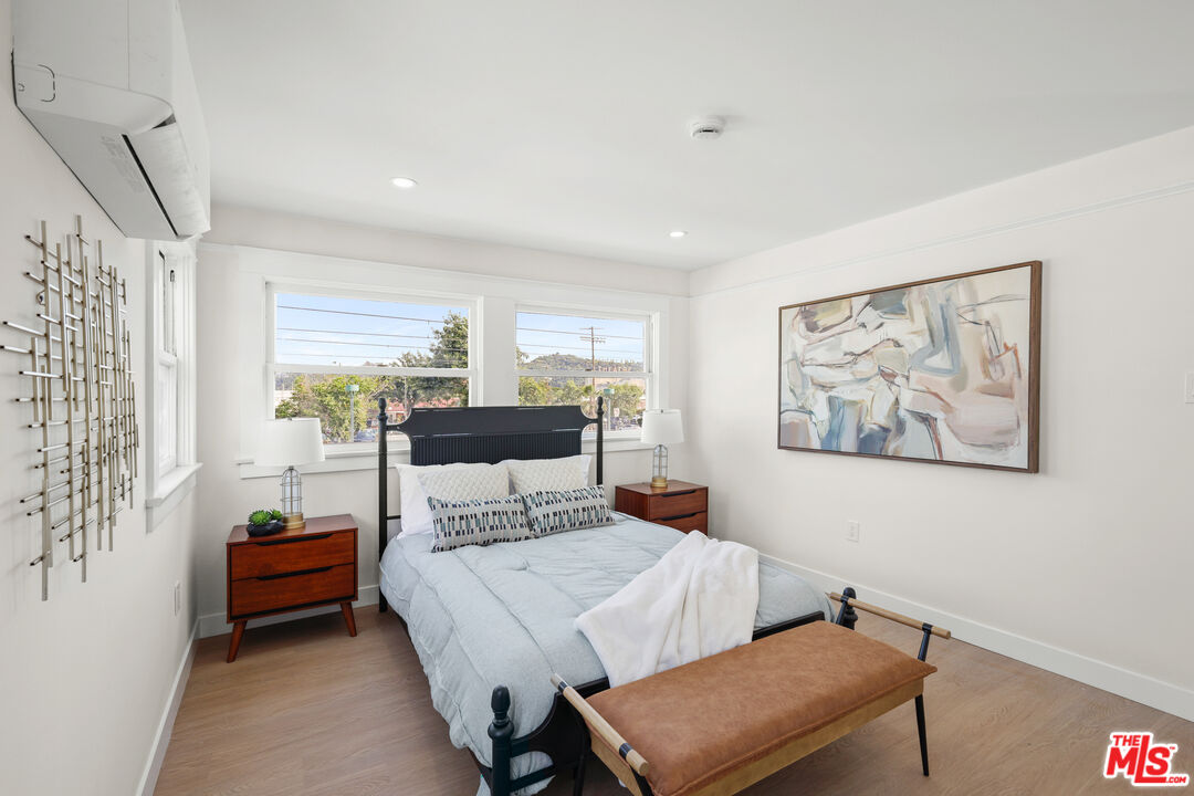 5711 Marmion Way Los Angeles, CA 90042 - Photo 22 of 37